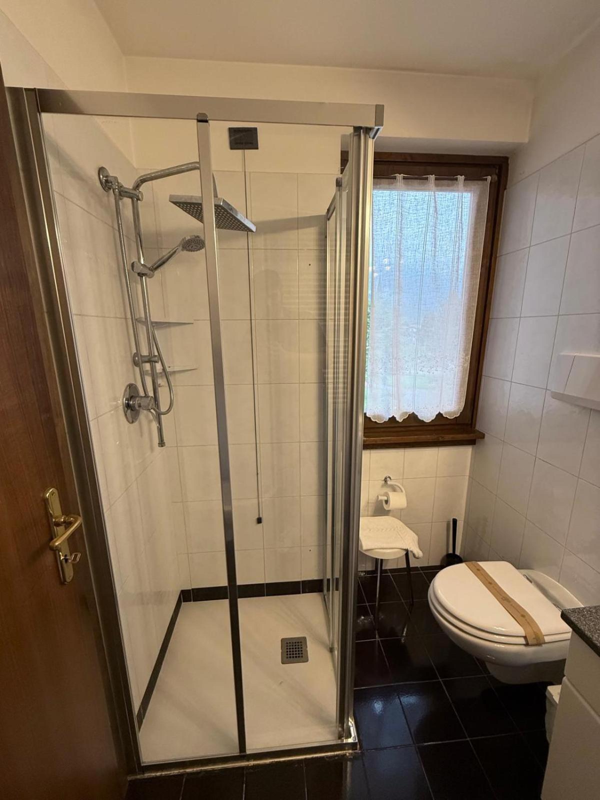 Hotel Quadrifoglio Пинцоло Экстерьер фото