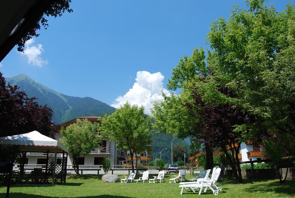 Hotel Quadrifoglio Пинцоло Экстерьер фото