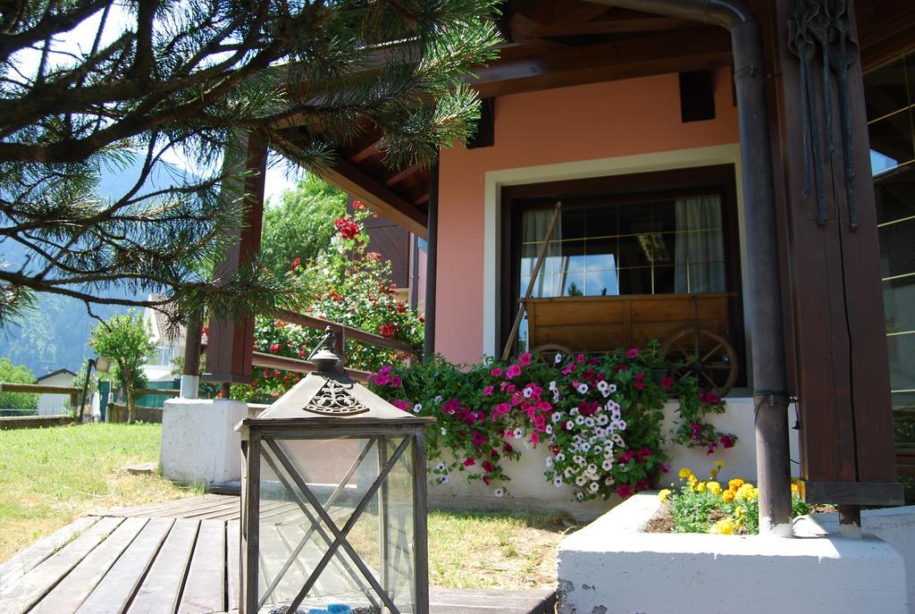 Hotel Quadrifoglio Пинцоло Экстерьер фото